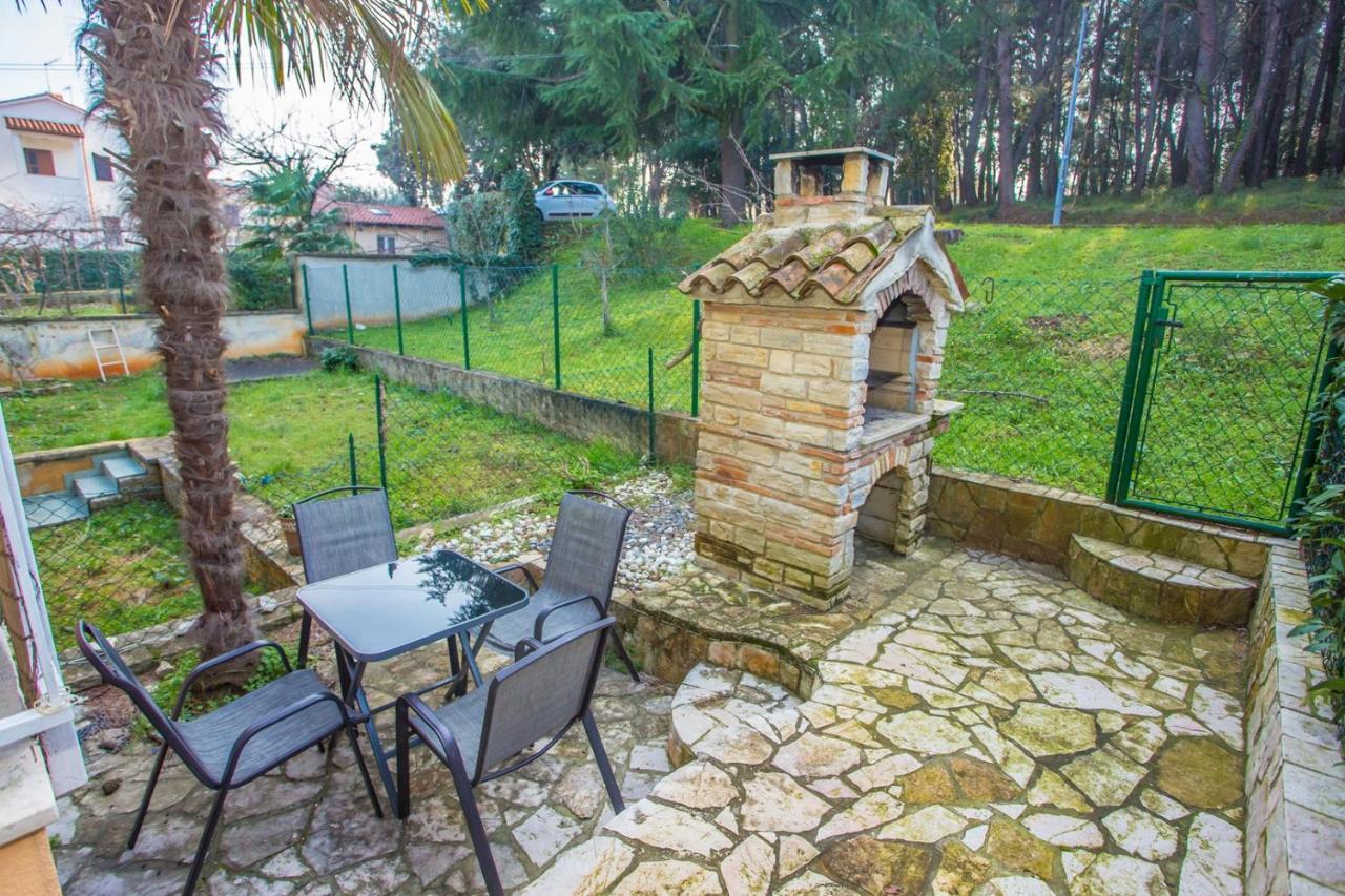 Apartment Mauro Poreč Exterior foto